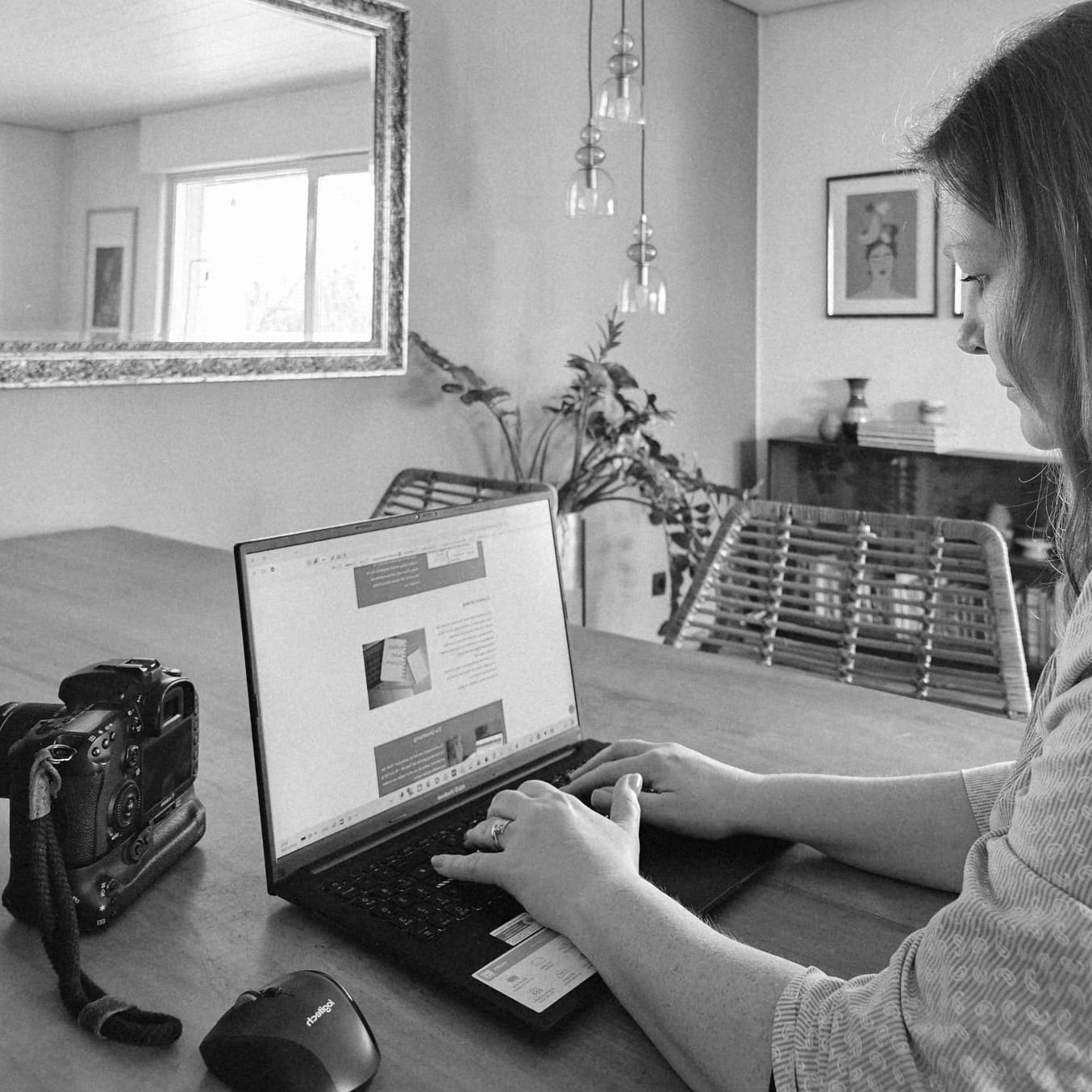 andika bei der Arbeit